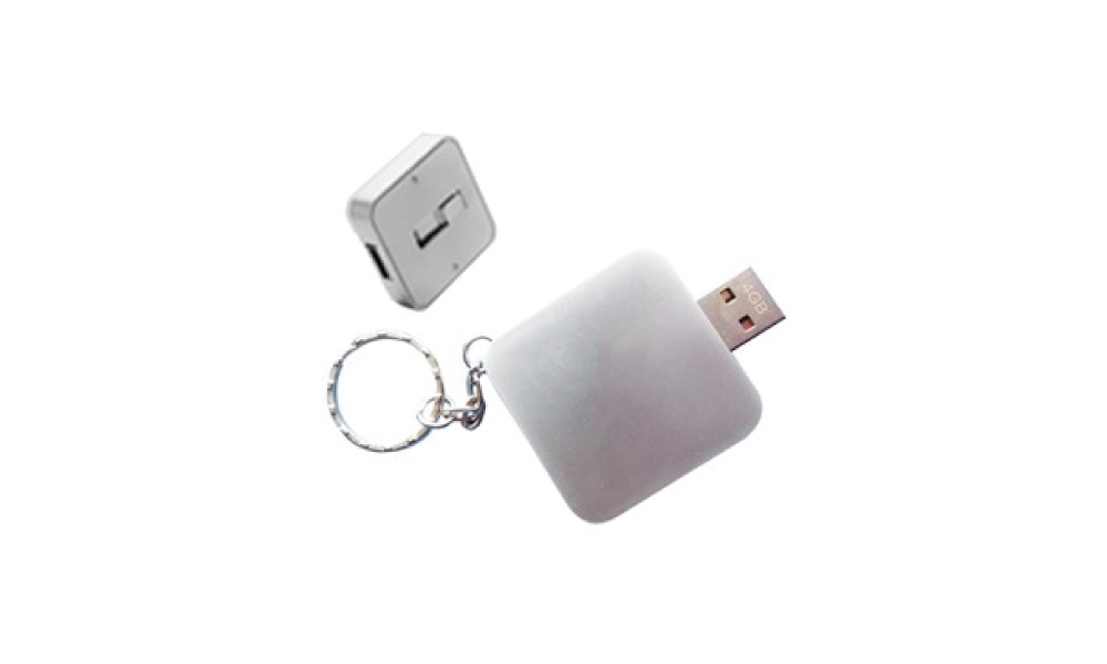 Usb Metálico Cuadrado 4Gb
