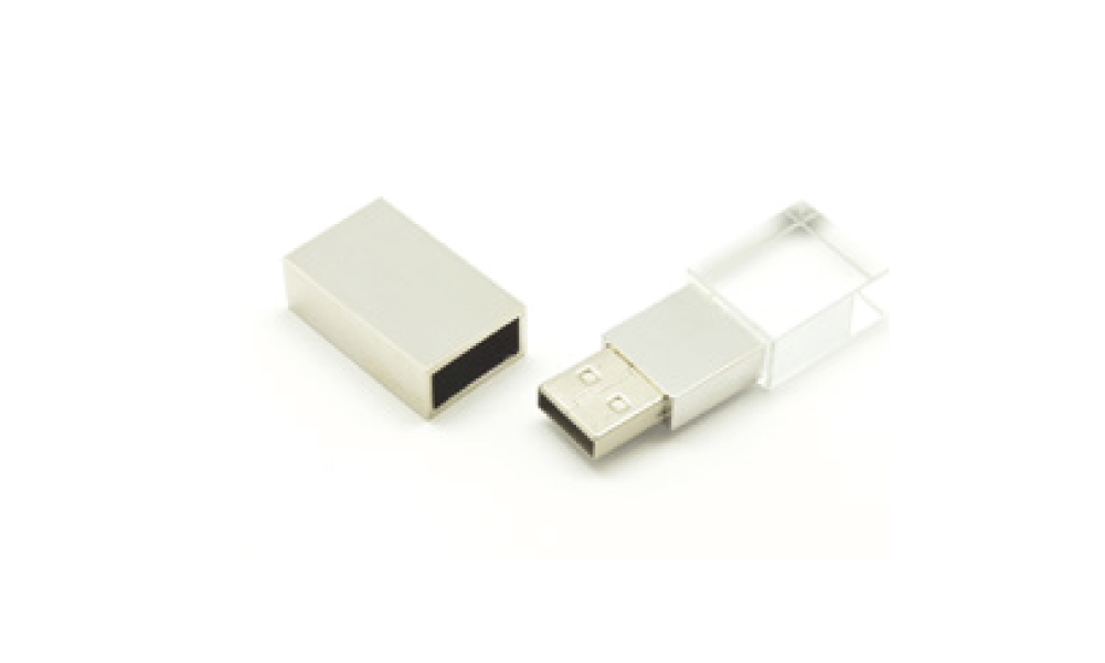 Usb Acrílico Y Metal 16 Gb