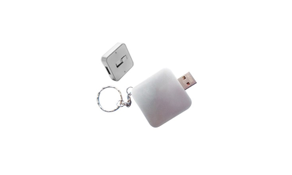 Usb Metálico Cuadrado 4Gb